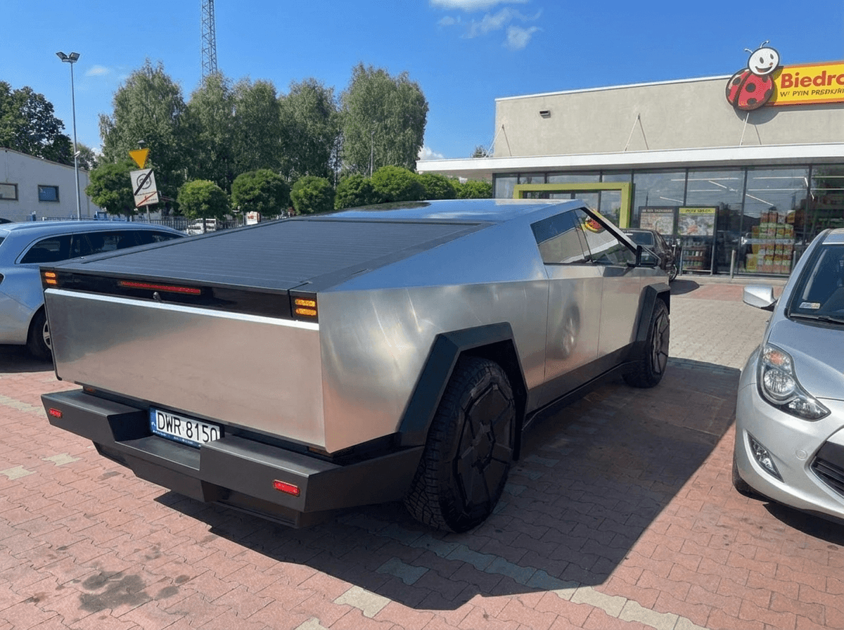 issues-with-registering-the-cybertruck-tesla-in-europe